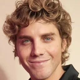 魯卡士基治 - 回歸之路演員 飾演Eddie