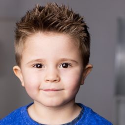 Dash McCloud 飾演 Leaf