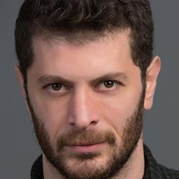 Uğur Karabulut - Watchman演員 飾演Çoban Haydar