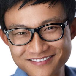 Meng Ai - 她的成功日記演員 飾演Dr. Chow