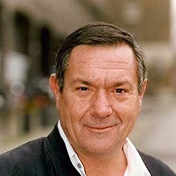 Michael Elphick - 犯罪元素演員 飾演Fisher