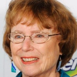 Lois Duncan - 是誰搞的鬼編劇
