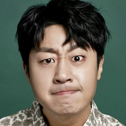 裴侑藍 - 正義代言人演員 飾演Yong-sik