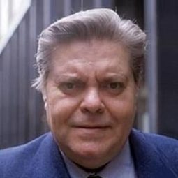 Tino Buazzelli - Who Works Is Lost演員 飾演Claudio