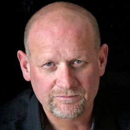 Patrick Massett - 古墓奇兵編劇