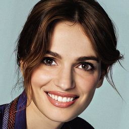 蓋亞·貝曼妮·阿瑪拉爾 飾演 Gilda