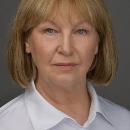 Lyubov Sergeeva 飾演 