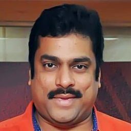 Harshavardhan 飾演 