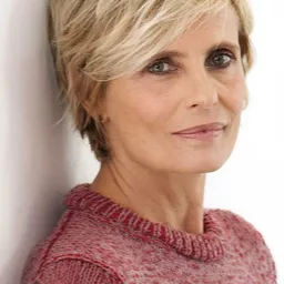 伊莎貝拉·法雷利 飾演 Irene