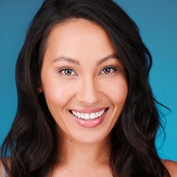 Abigail Esmena Froehle - Hazard演員 飾演Amelia Tremble