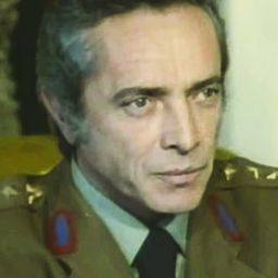 İsmail Hakkı Şen 飾演 Passenger