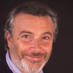 Paolo Sassanelli 飾演 Niccolò