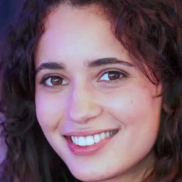 Iman Perez 飾演 Herself - model