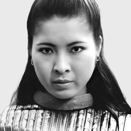 八並映子 飾演 Toshiko