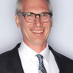 Matt Sazama - 魔比煞編劇