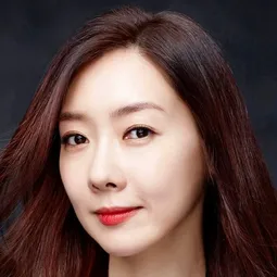 俞智妍 飾演 Hee-jung