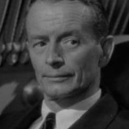 Gerald Hamer - 安琪艷史演員 飾演