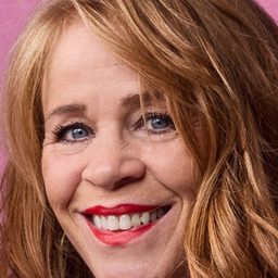 索薇格·奧納斯多特爾 飾演 