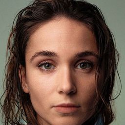 可絲瑪·海曼 飾演 Mala