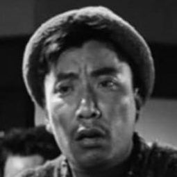 関山耕司 - 暴力街演員 飾演