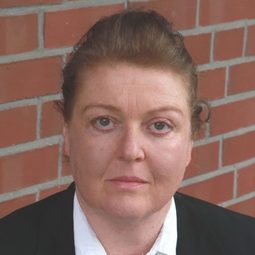 Dagmar Sachse 飾演 Schwester Jutta