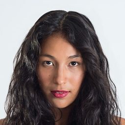 尤希拉艾斯卡雷加 飾演 Tropa