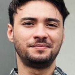 拉法爾·哈迪 飾演 Ifan