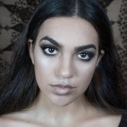 Sama Fernands 飾演 BG Female Terrorist