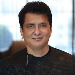 Sajid Nadiadwala - 痛擊導演
