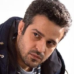 莫吉塔巴·皮爾札德 飾演 Majid