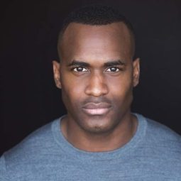 卡迪夫·柯萬 - POKÉMON 神探Pikachu演員 飾演Mayor