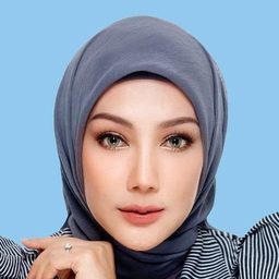 艾拉·法絲拉 飾演 Sharifa's Mother