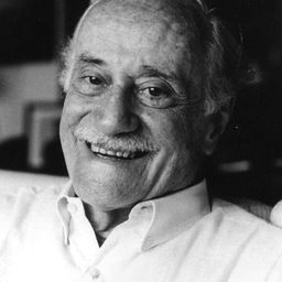 Paulo Autran 飾演 Antônio no Futuro