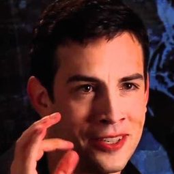 布烈特·西蒙斯 - 林中野獸導演