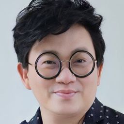 Piya Sawetpikul - 晚孃：風月豪門演員 飾演Som Jook