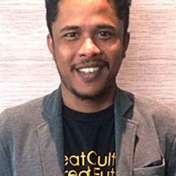 Mamat Alkatiri 飾演 Kendi