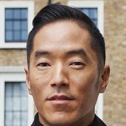 李奧納多·南 - 暗夜狼人幕後花絮：暗夜導演演員 飾演Self