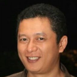 Iszur Muchtar - 觸不到的蝴蝶演員 飾演Bambang