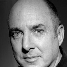 Patrick Wilson - Crooked Earth演員 飾演Government Minister of Forestry