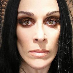Diamanda Galás 飾演 Self