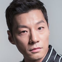 李天熙 - The Aggressives演員 飾演Gap-ba