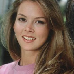 Julie Condra 飾演 Dr. Barbara Collier