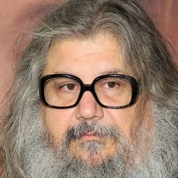 George Drakoulias 飾演 Himself