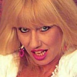 Greta Carlson - 性罪演員 飾演Party Girl #1