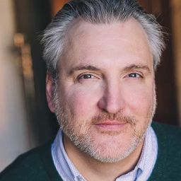 Michael McCartney 飾演 Killjoy