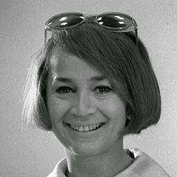 Ági Margitai 飾演 Judit Kardos