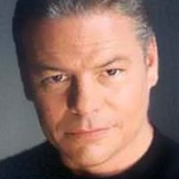 Norm Spencer 飾演 Drax the Destroyer