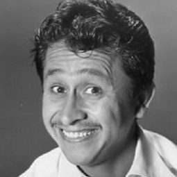 Pedro Gonzalez Gonzalez 飾演 Uncle Jorge