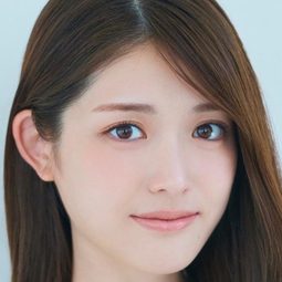 松村沙友理 飾演 