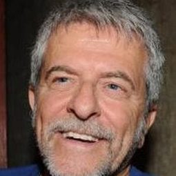 Alberto Marozzi 飾演 Ivano